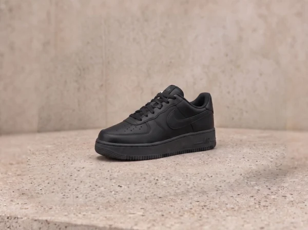 Nike Air Force 1 - Negro